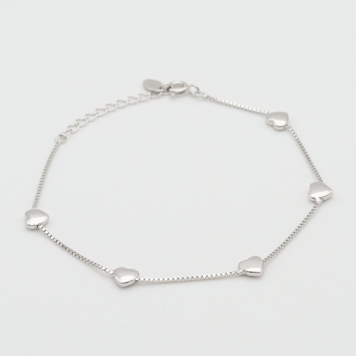 heart charm bracelet【在庫わずか】