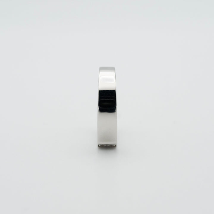 Unite Ring