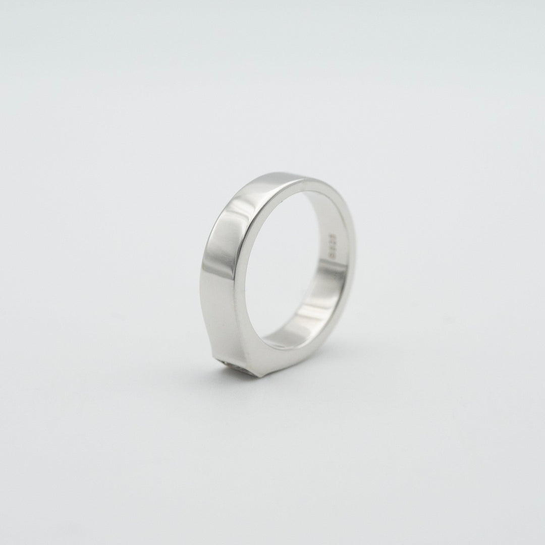 Unite Ring