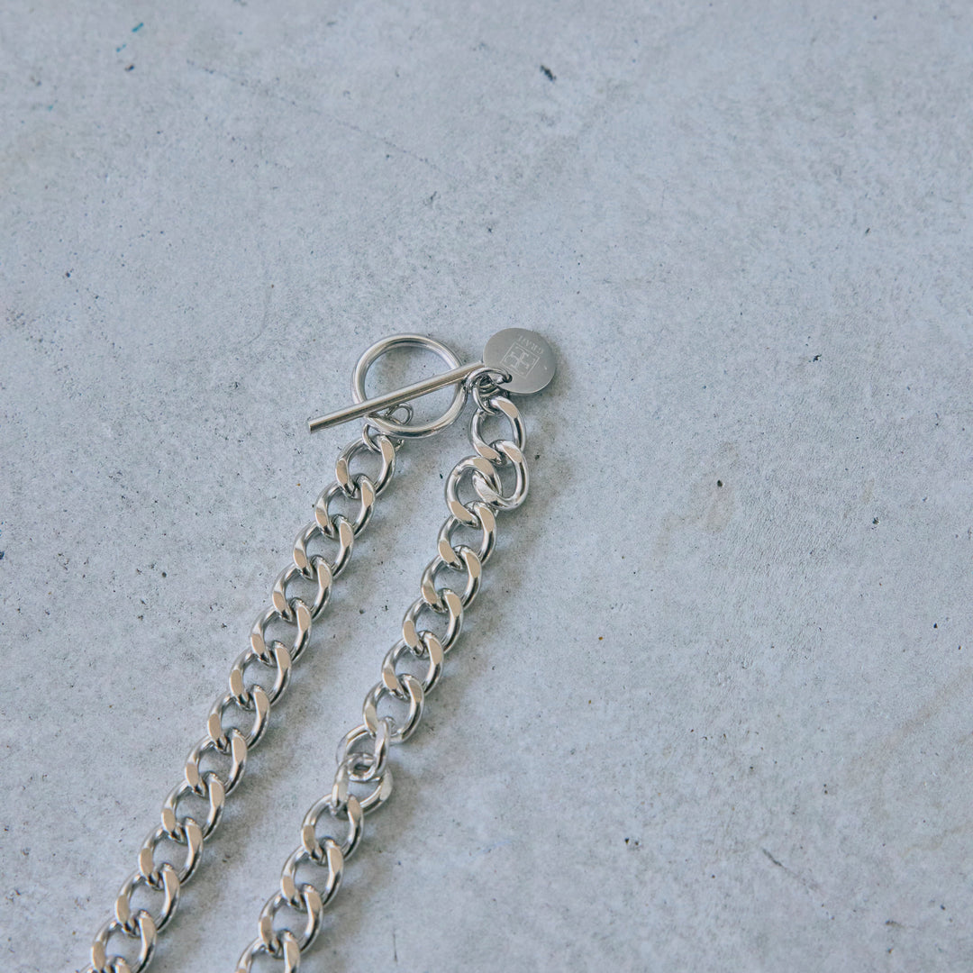 Signet Link necklace