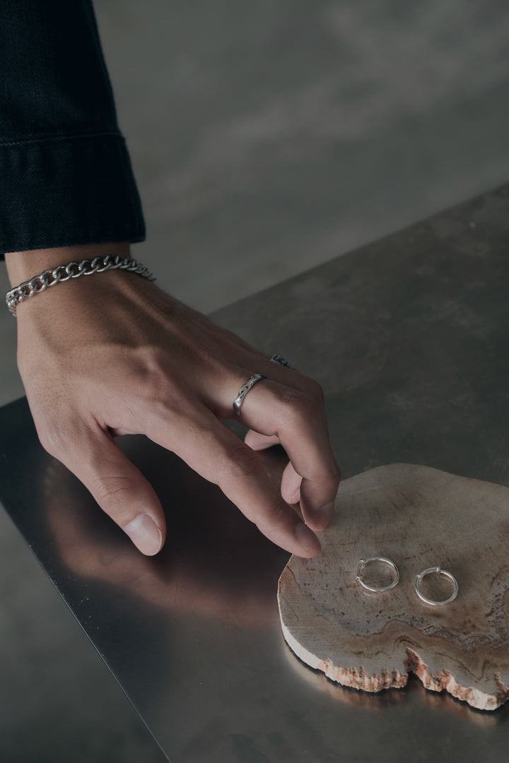 twist wave ring