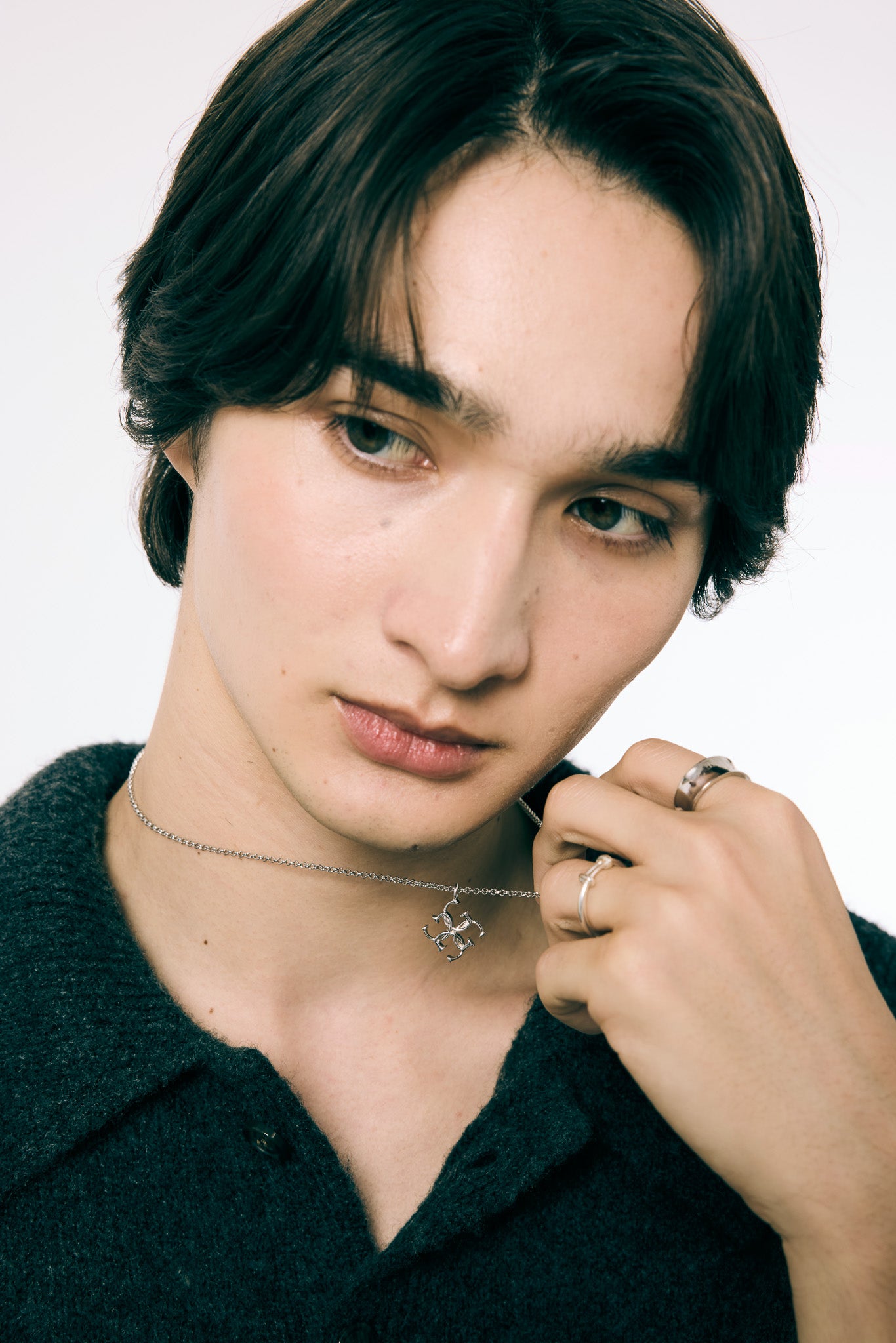 cross logo necklace – GRAiL