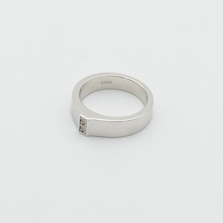 Unite Ring