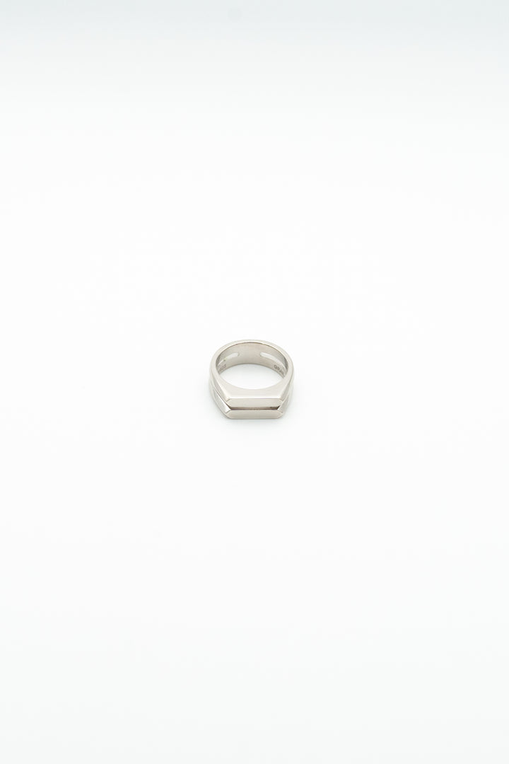 layered signet ring