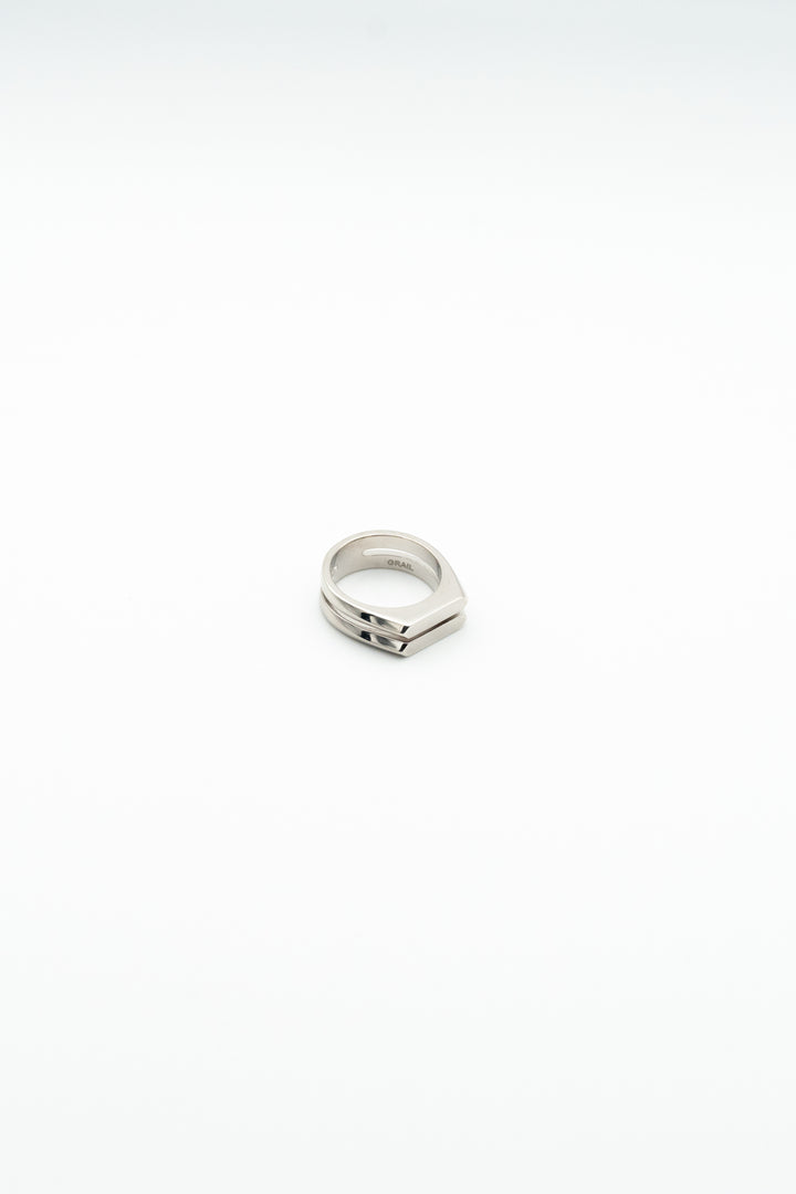 layered signet ring