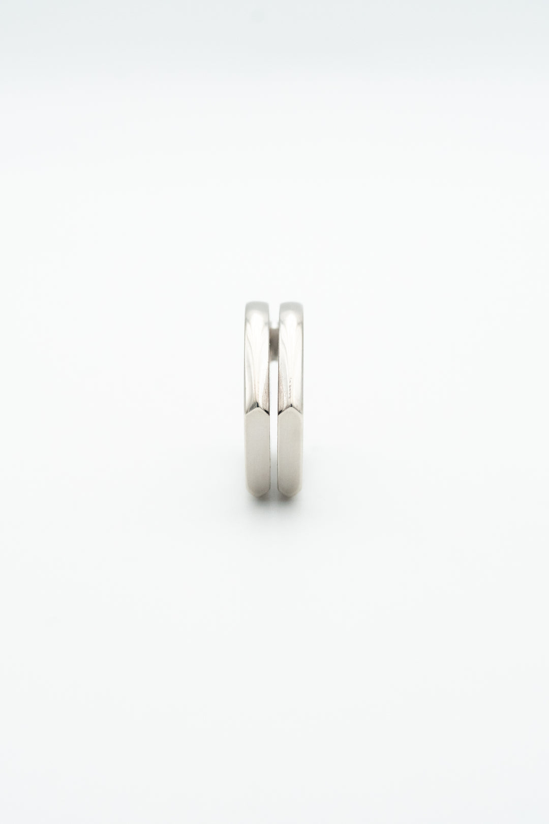 layered signet ring