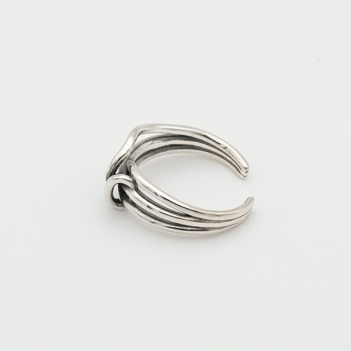 Layer knot ring