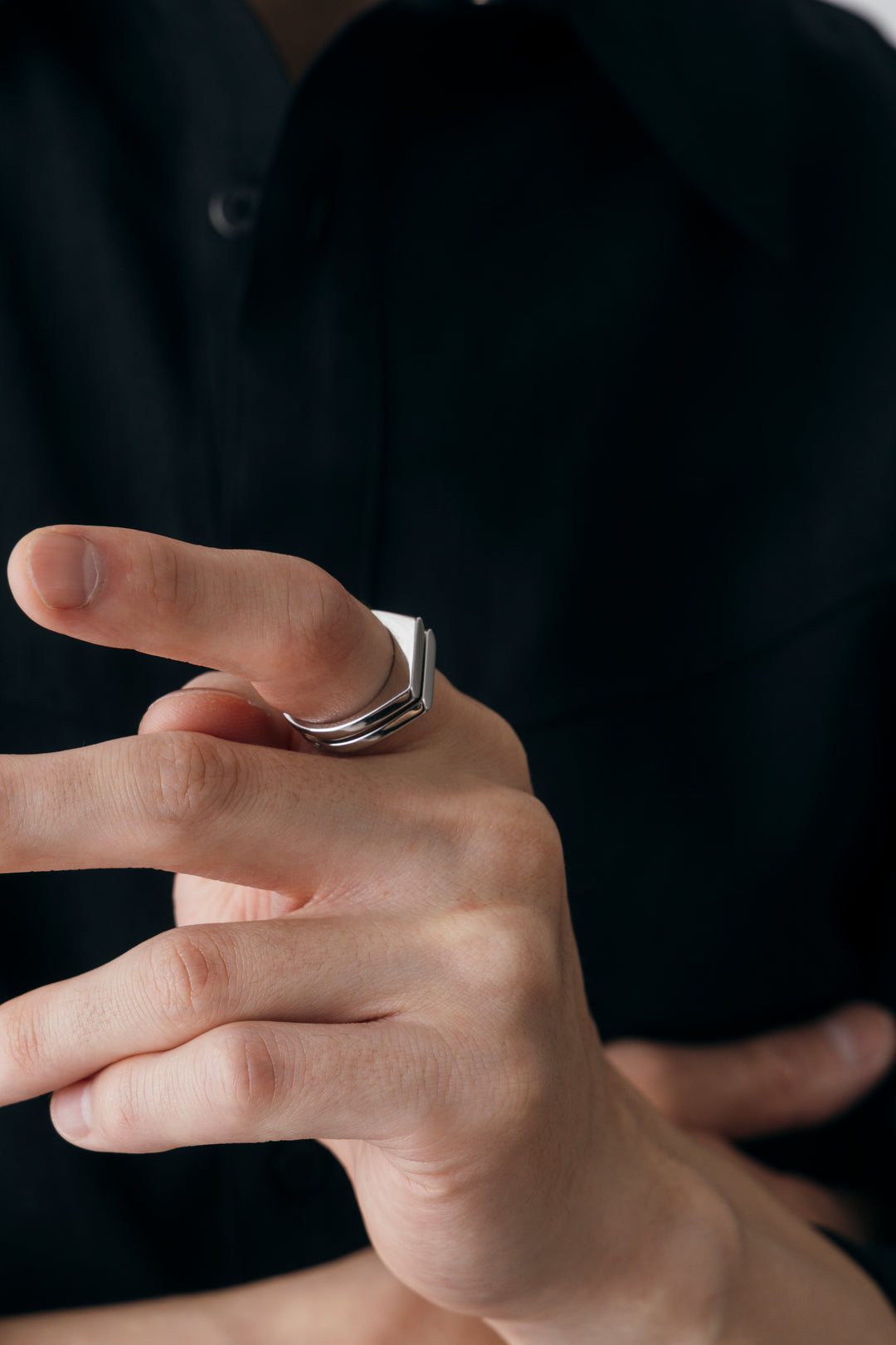 layered signet ring
