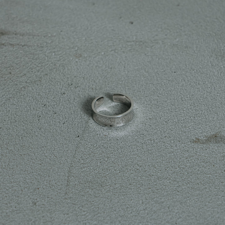 Classic ring