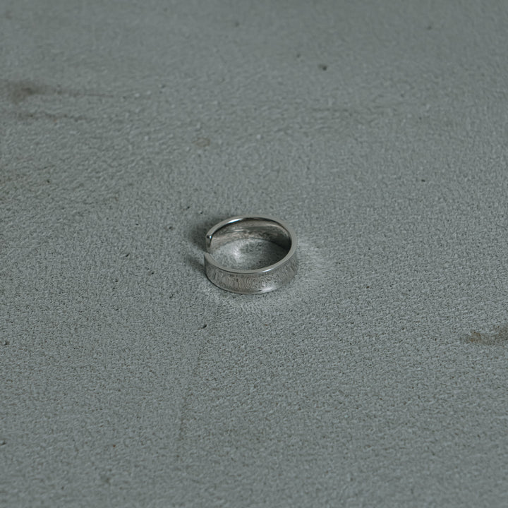 Classic ring