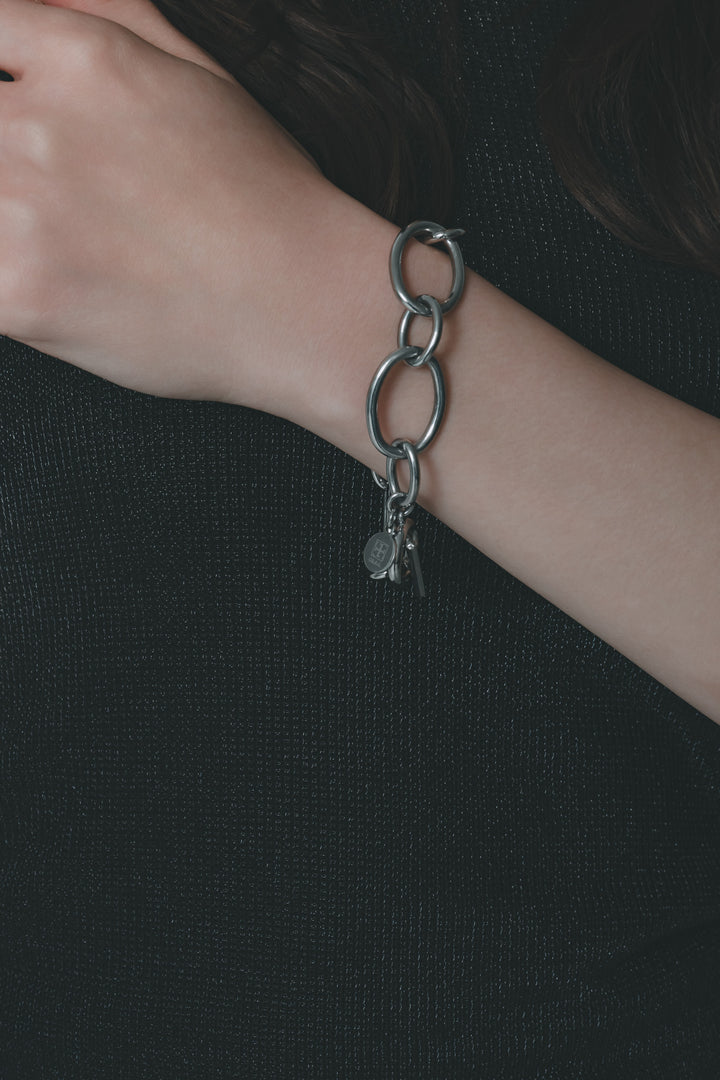 Orbit bracelet