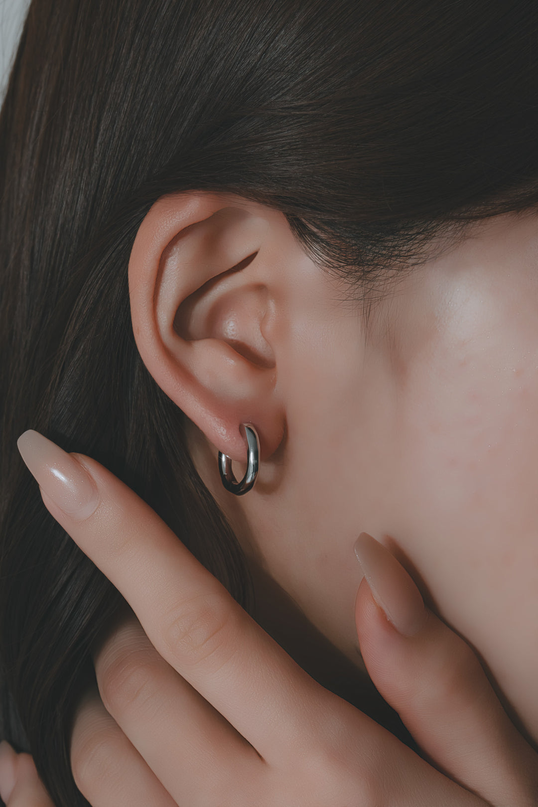Calm hoop pierce