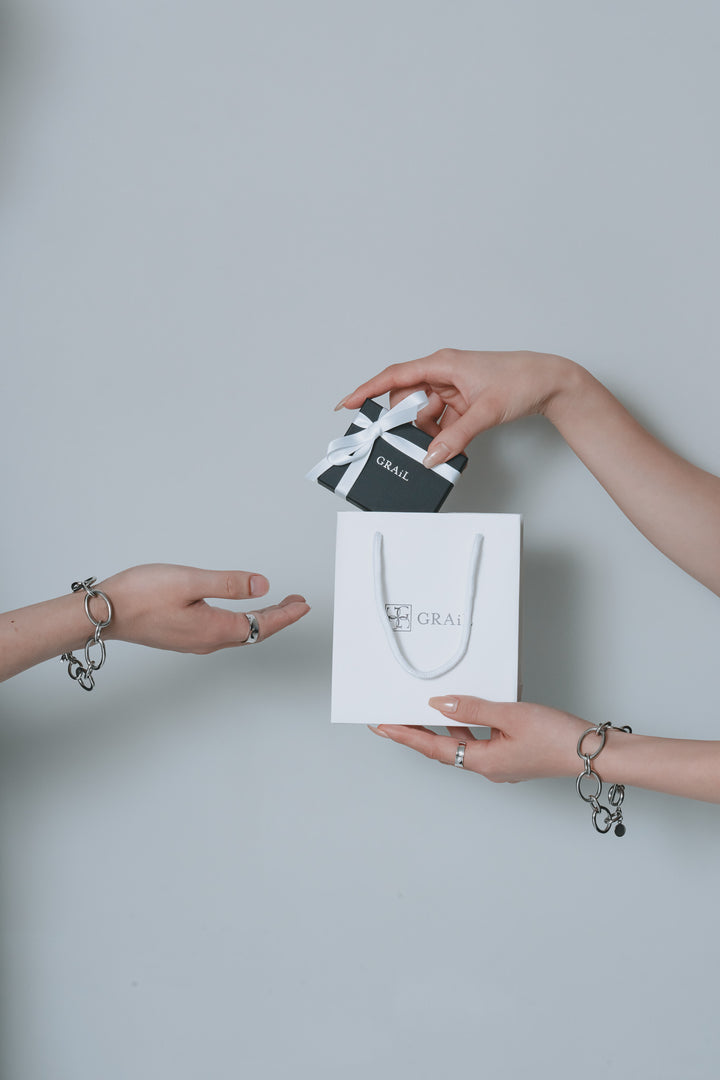 Orbit bracelet