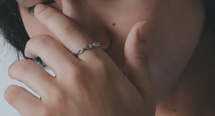 Linked chain ring【在庫わずか】