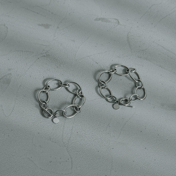 Orbit bracelet