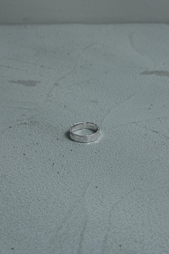 Star signet ring - Hers