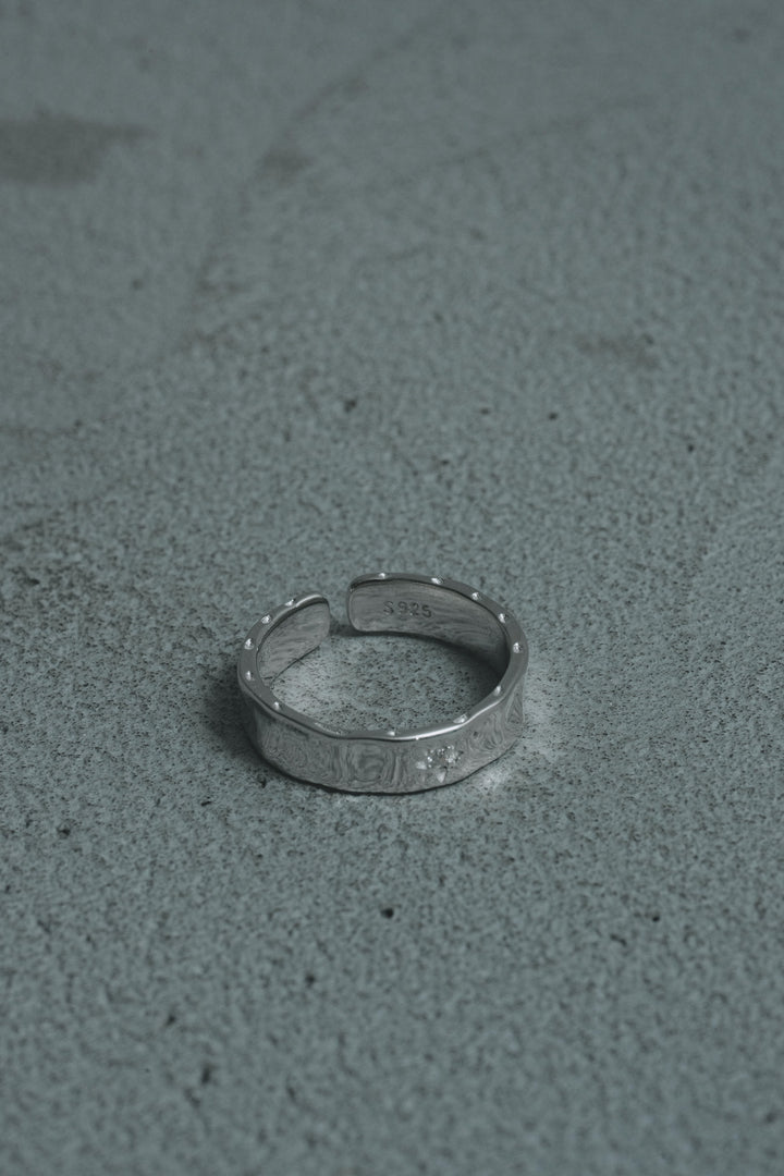 Star signet ring - Hers