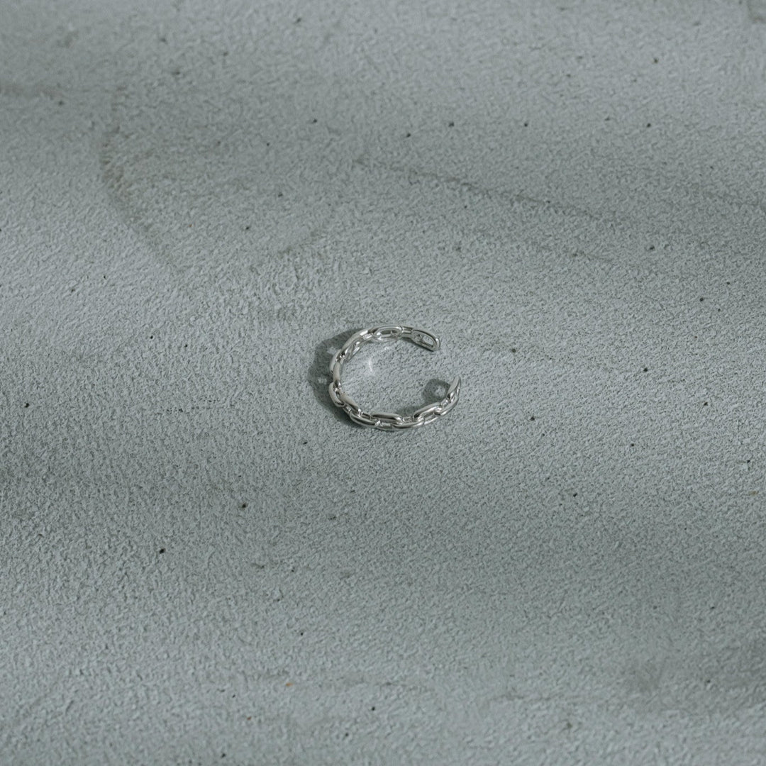 Linked chain ring【在庫わずか】