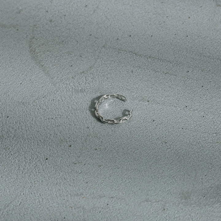 Linked chain ring【在庫わずか】
